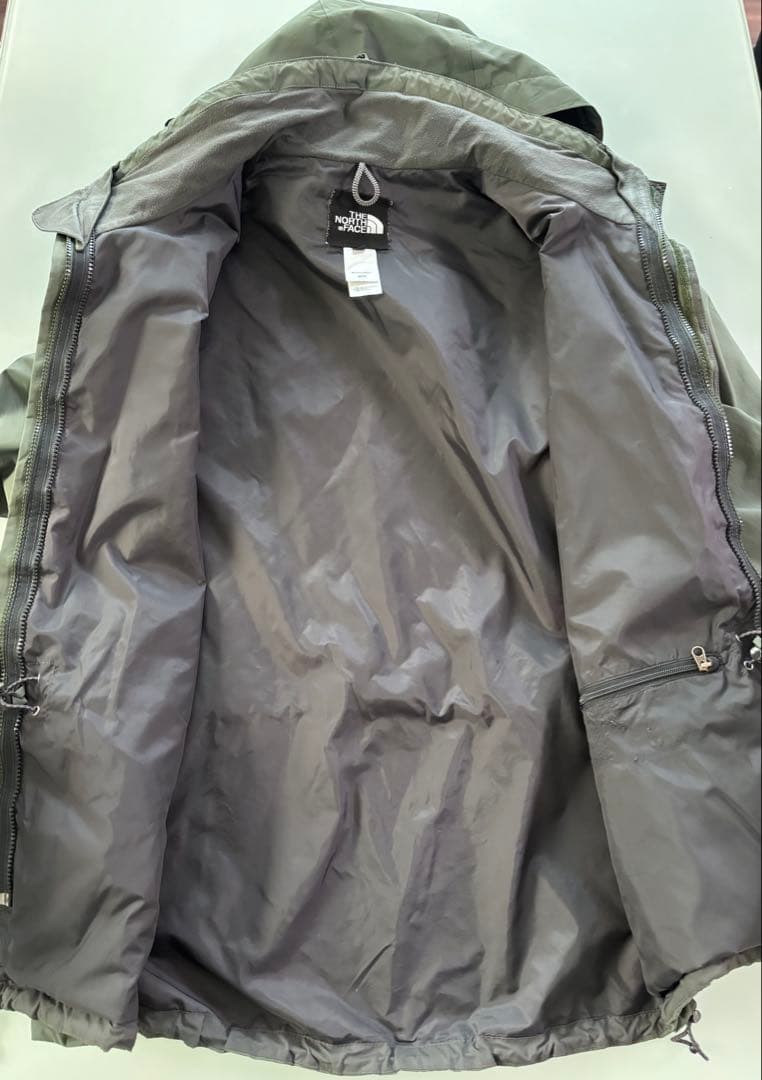 い*。様 THE NORTH FACE マウンテンパーカー　GORE-TEX U