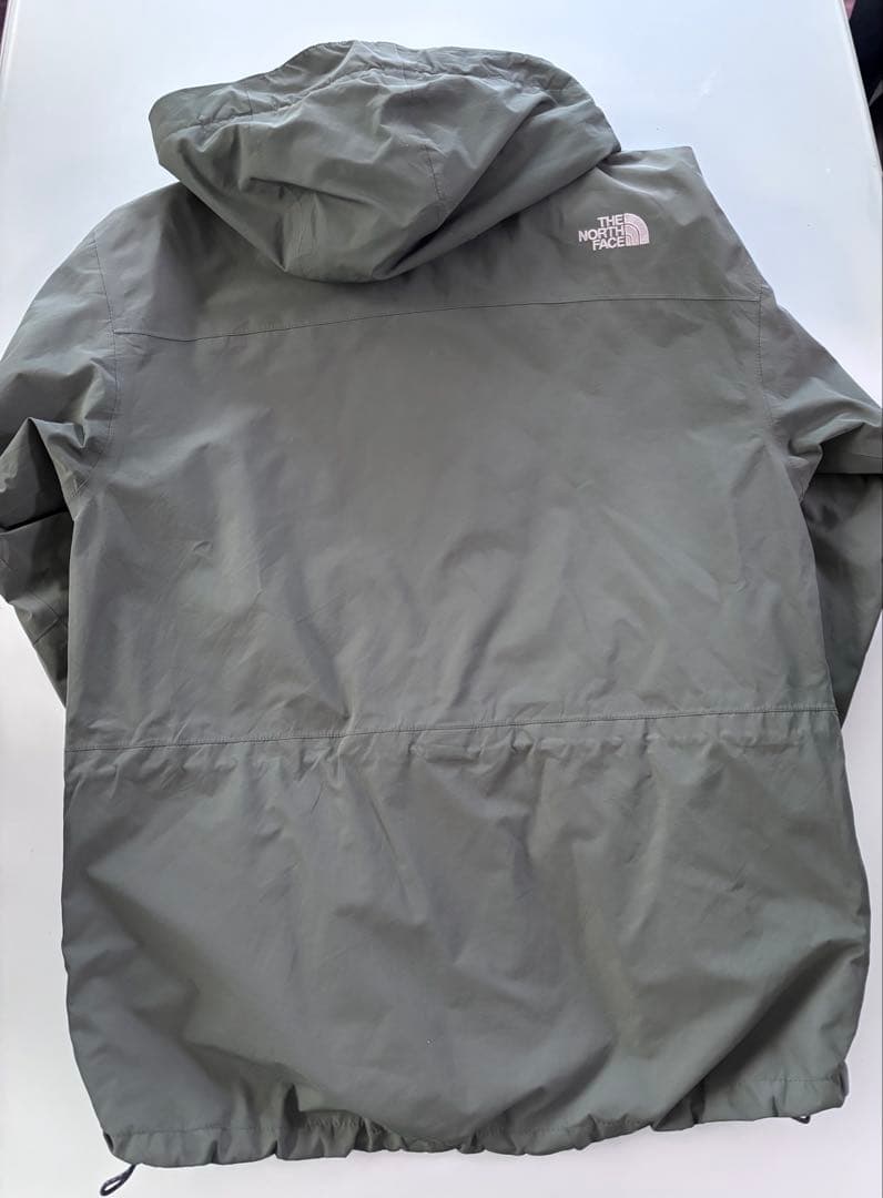 い*。様 THE NORTH FACE マウンテンパーカー　GORE-TEX U