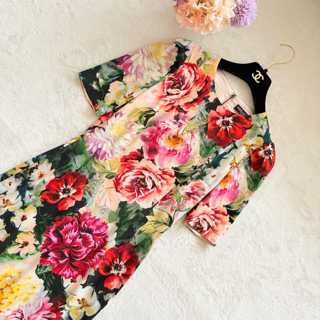 近年モデル　美品　ドルチェ&ガッバーナ 花柄ワンピース 36 フローラル