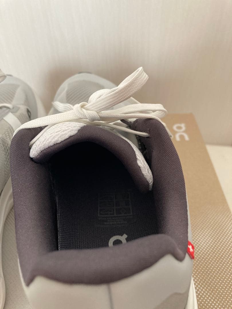 ＊れい様＊オン On Cloudsurfer Next 23cm