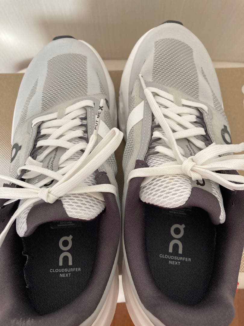 ＊れい様＊オン On Cloudsurfer Next 23cm