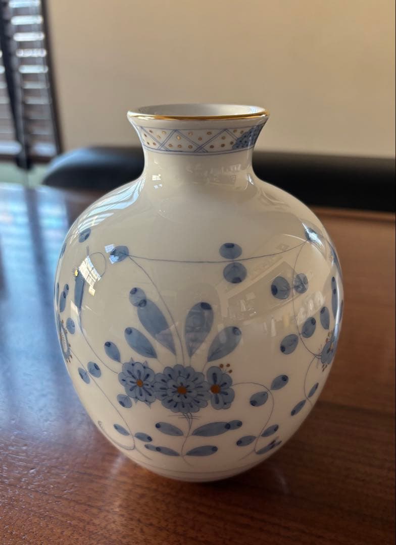 マイセン　ブルーオーキッドの花瓶