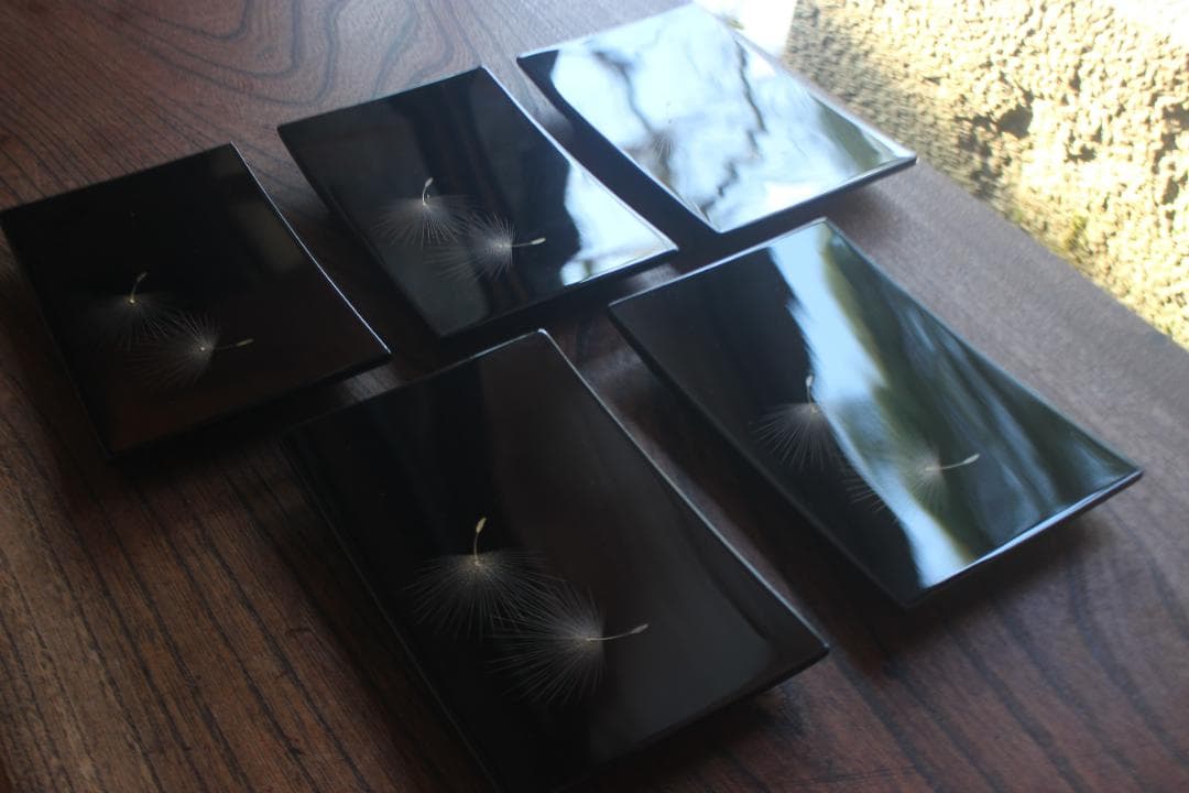 デッドストック！上質黒漆に極上綿毛沈金の映える銘々皿5点（検輪島塗菓子皿小皿