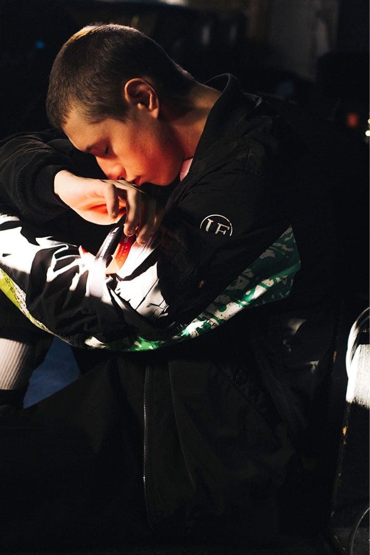 ジャケット・アウター uniform experiment ASGER JORN ALPHA MA-1