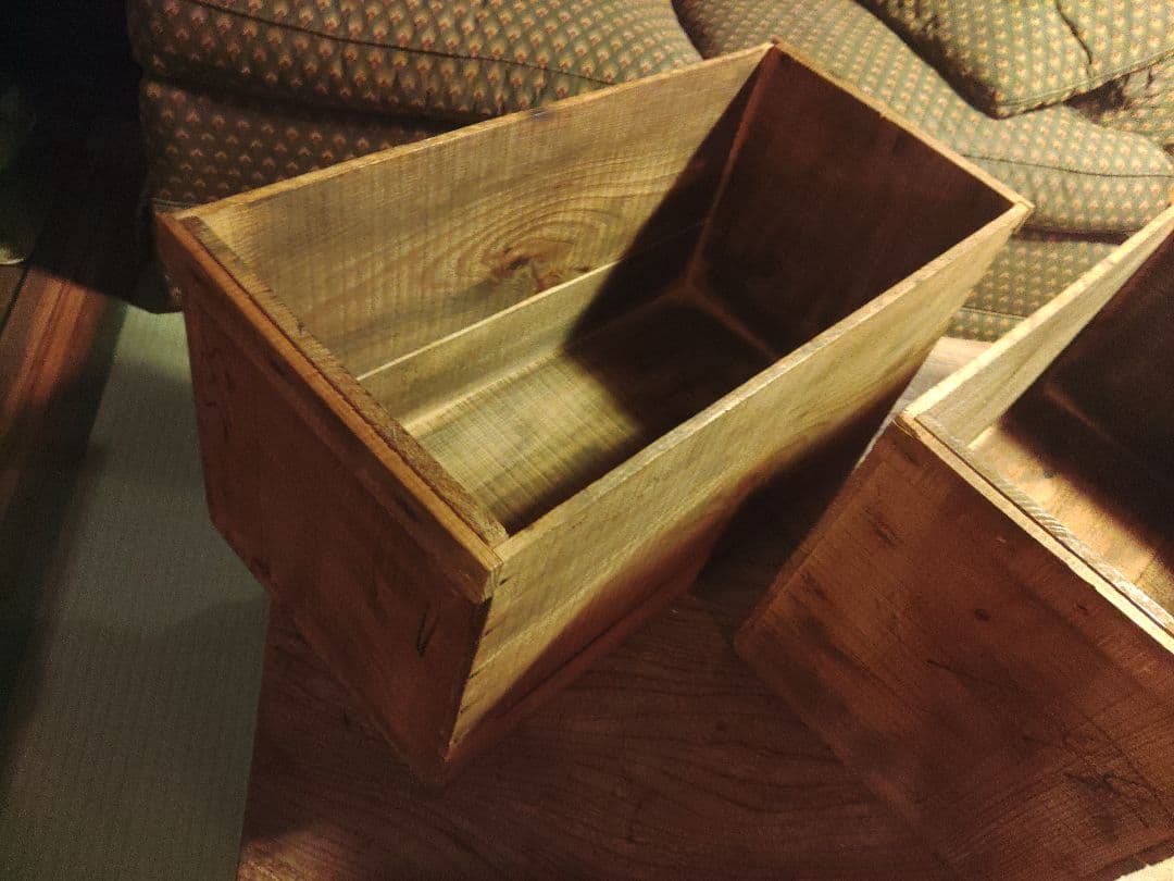 アンティーク　木箱　2個　シャビー 杉　無垢材　古材　ウッドボックス