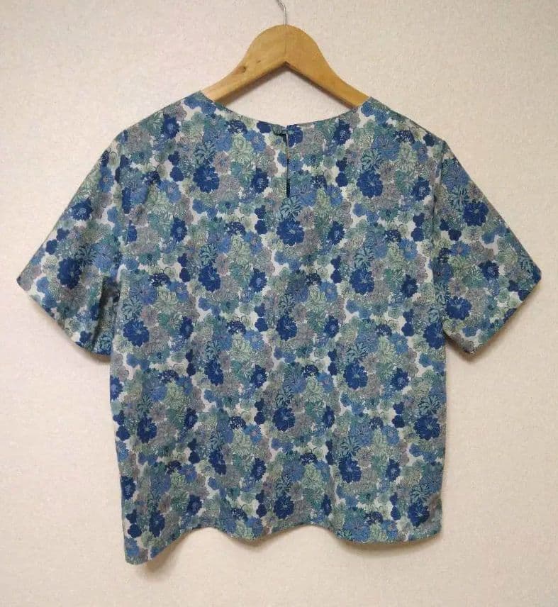 ハンドメイド リバティ ジェニーズリボンズ & ガーラ 半袖ブラウス3枚