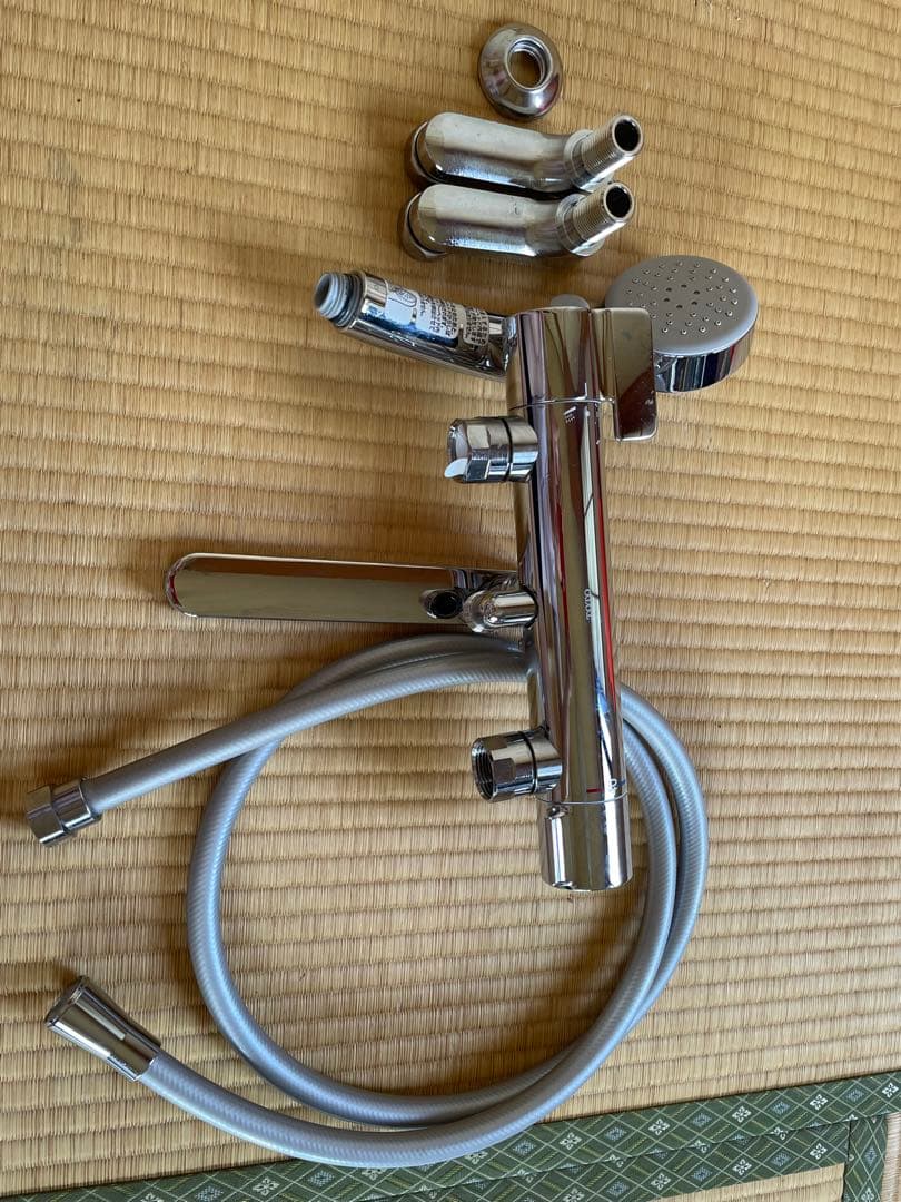 シャワーヘッド TBV03403J 金属製 TOTO