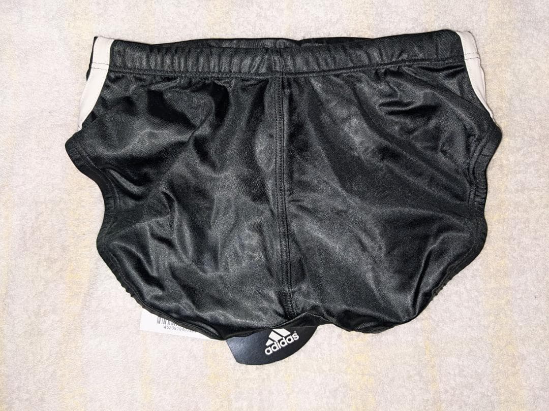 筑1013 adidas アディダス V型競パン サイズM R8252