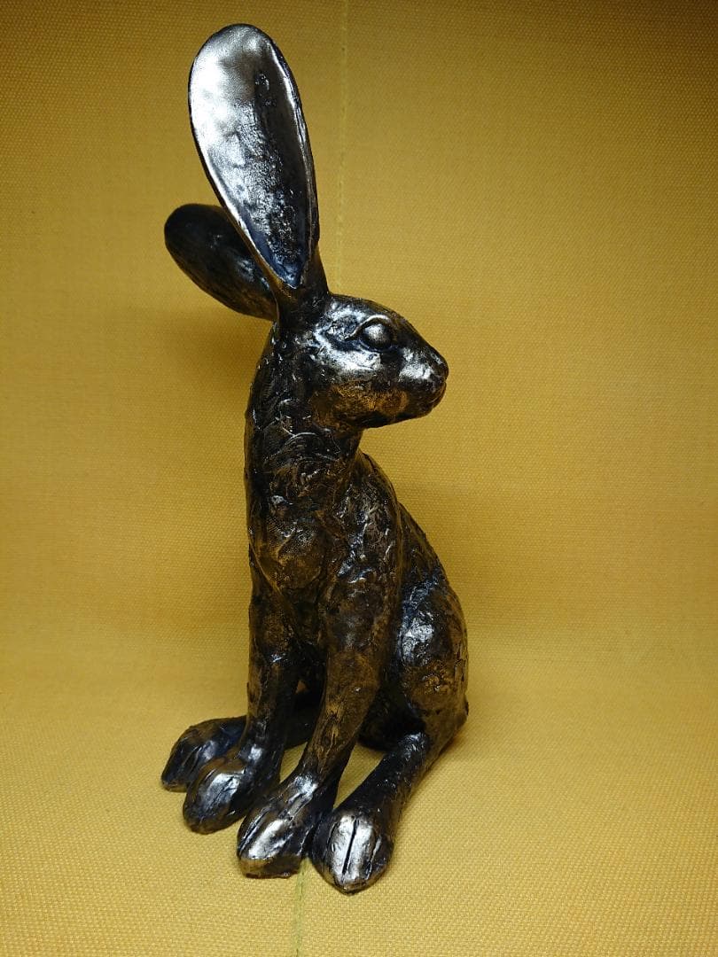 【美品】ウサギ　兎　オブジェ　置物　インテリア　工芸品　美術品　A2787