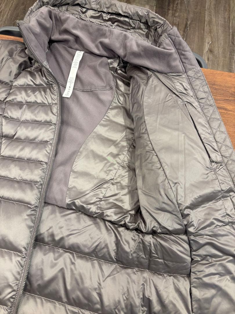 lululemon cold jacket サイズ4