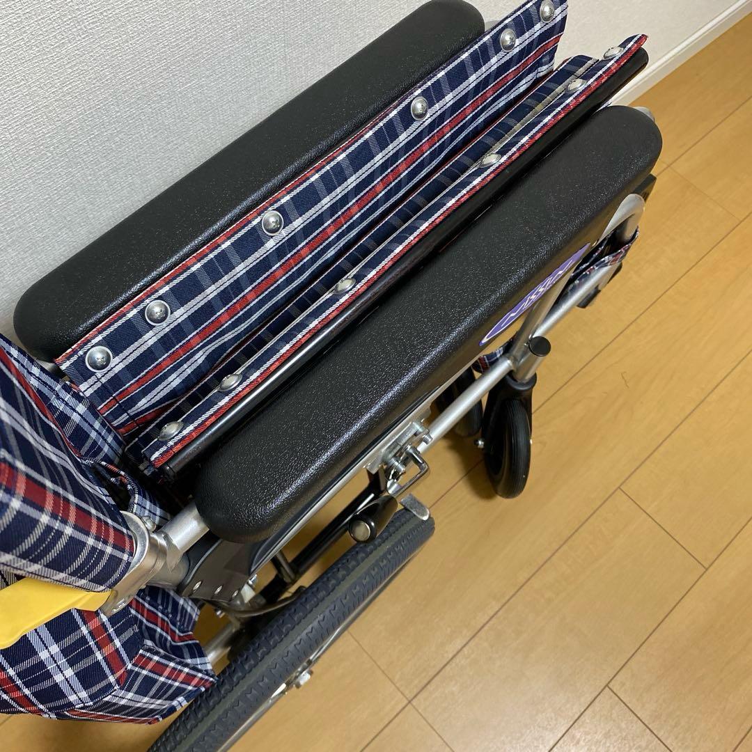 日進医療器 アルミ製 介助用車いす 背折れ式 介助ブレーキ付き NEO-2