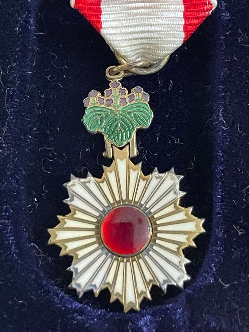 勲章 勲五等単光旭日章