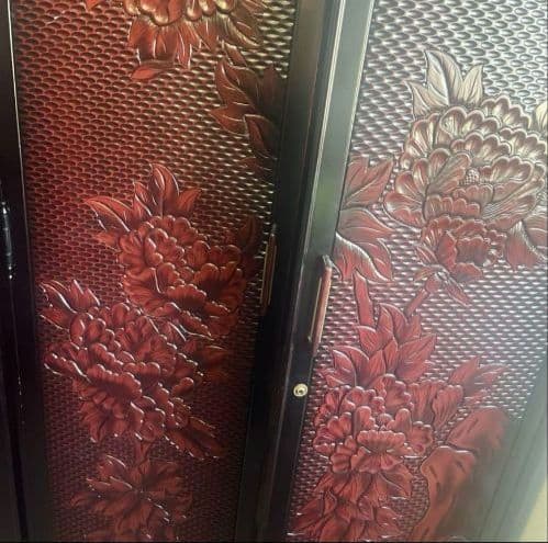 鎌倉彫りクローゼット