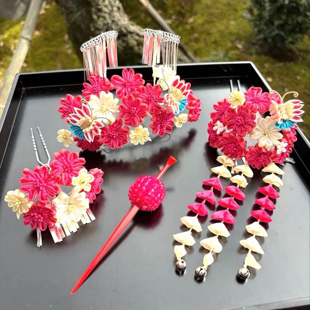 勝山髪飾り 七五三 7歳 (濃いピンク×クリーム色) 蝶