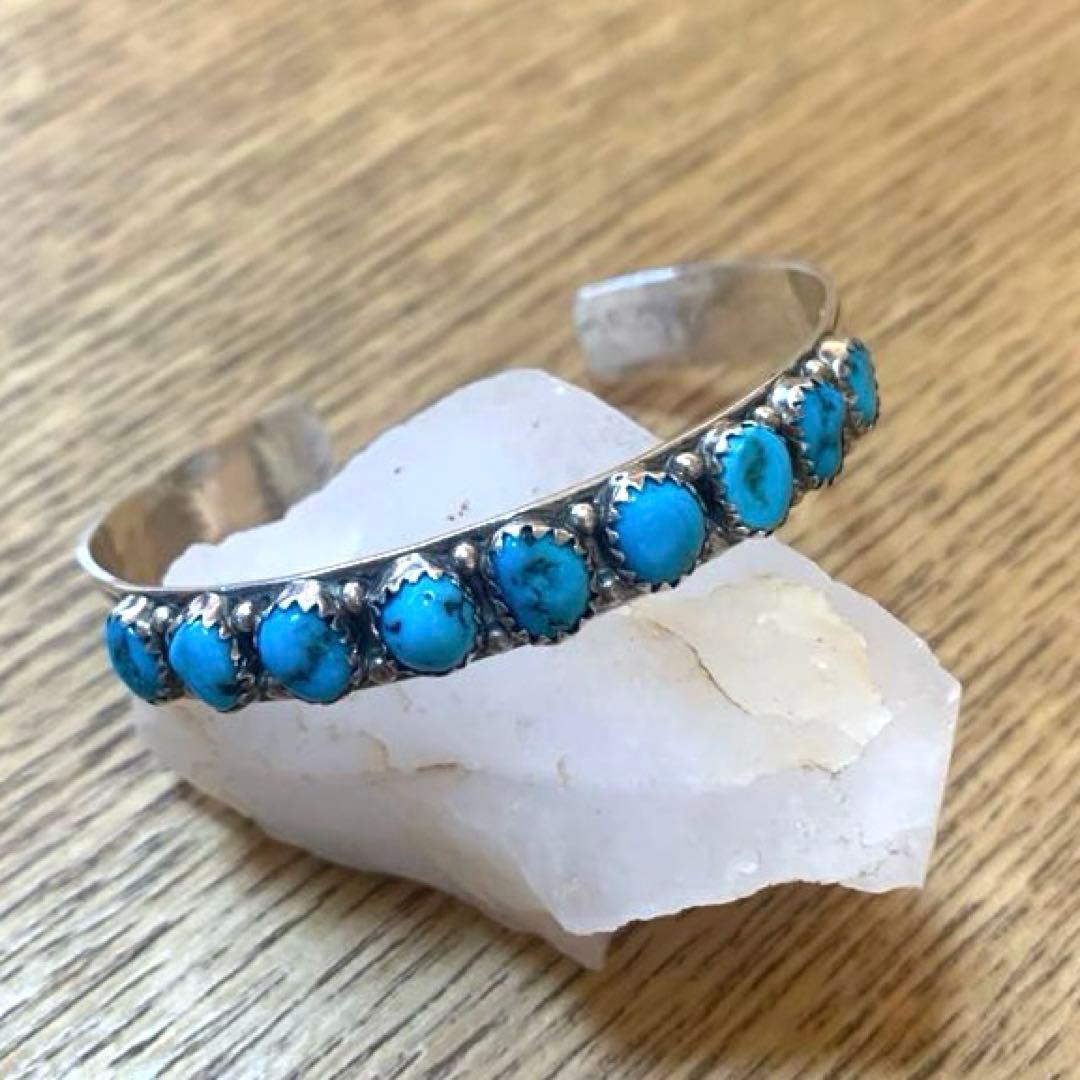 ナバホ族　ターコイズ シルバーバングル