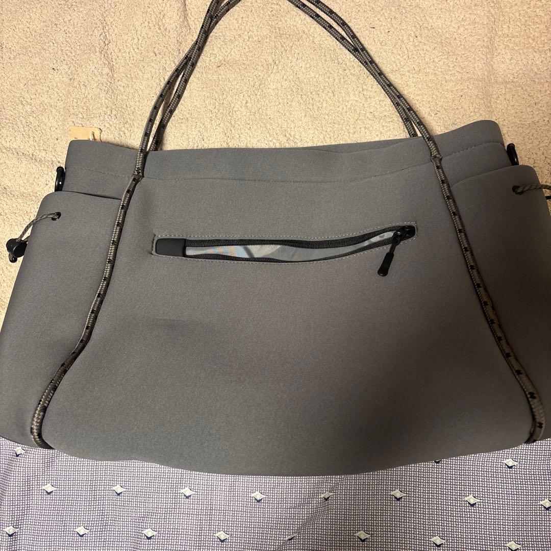 LAZZY ボストンバッグ グレー