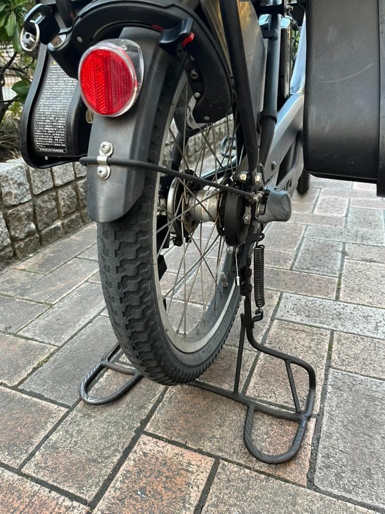 ＊＊東京/手渡し限定＊＊　ヤマハ パスバビー 黒　PA20BXLR 充電器付