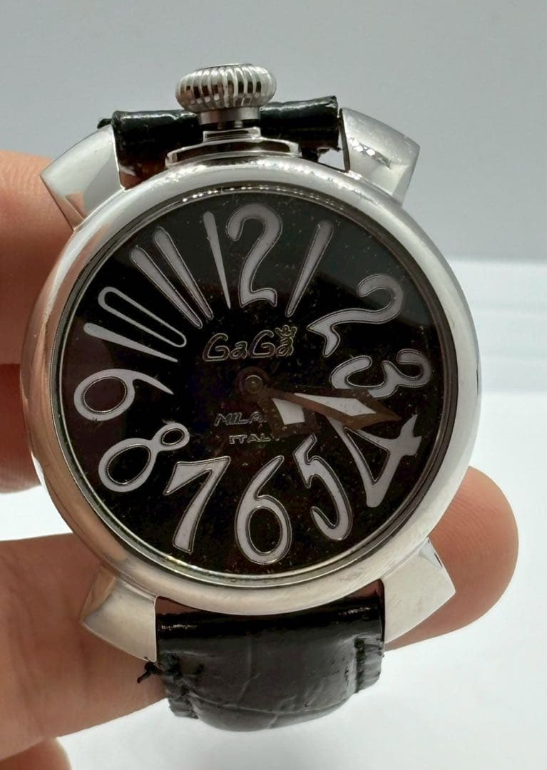 ガガミラノ　腕時計　ブラック　シルバー