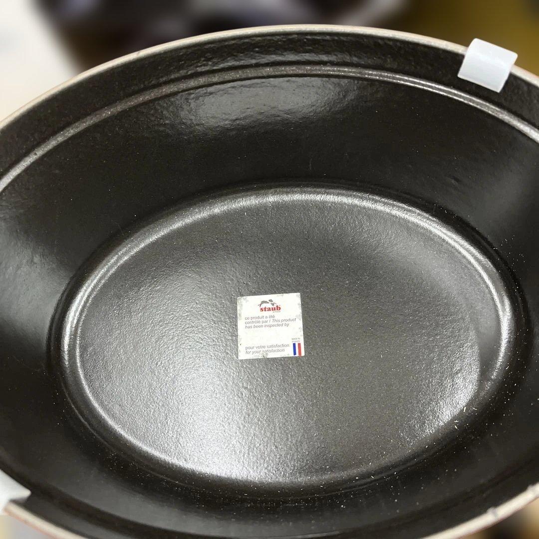 staubココットオーバル　ダークレッド 両手鍋 23cm