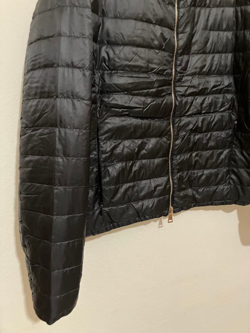 Moncler モンクレール　リバーシブルライトダウンジャケット