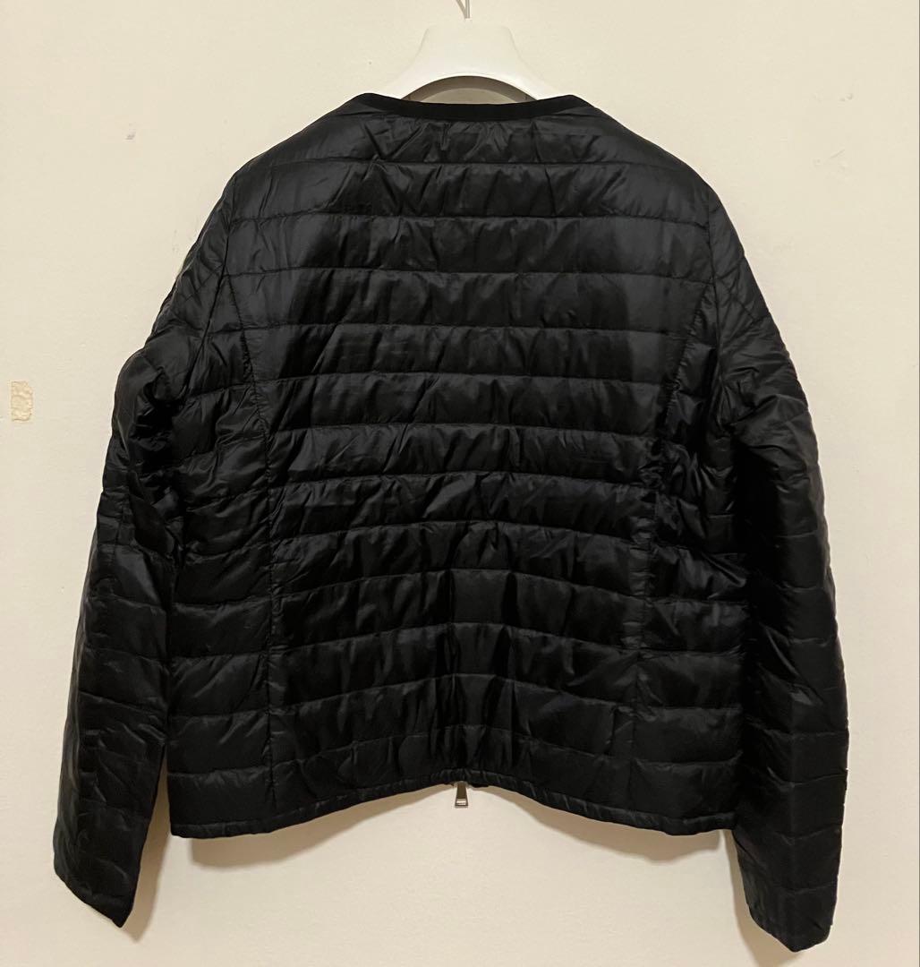 Moncler モンクレール　リバーシブルライトダウンジャケット