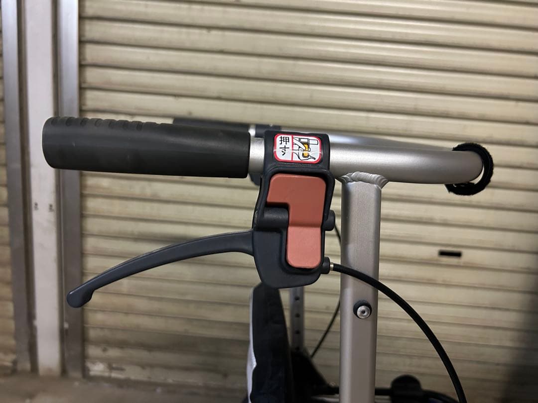 ショッピングカート　シルバーカー 　WAW07　　幸和製作所　介護用品