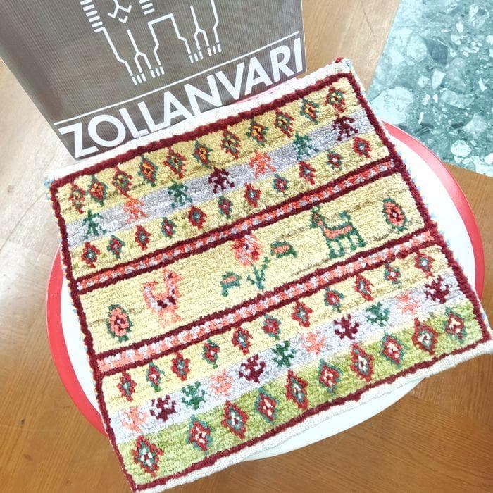 値下げ可能ミニギャベ●32×36㎝●手織●本物●新品未使用 遊牧民が紡ぐギャッベ