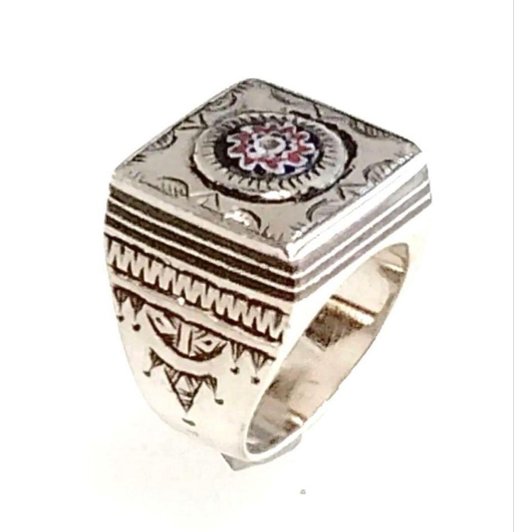 トゥアレグ族　ハンドメイド　ベネチィアン　ビーズ　シルバー　リング