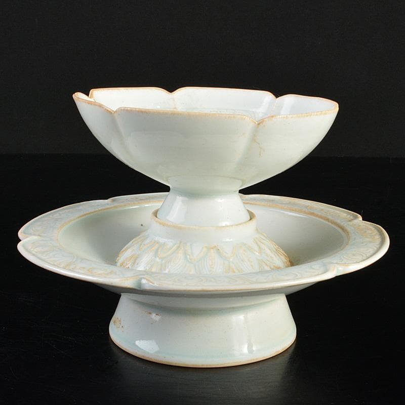 中国　影青　蓮弁刻　輪花盃　盃台　M　7291E