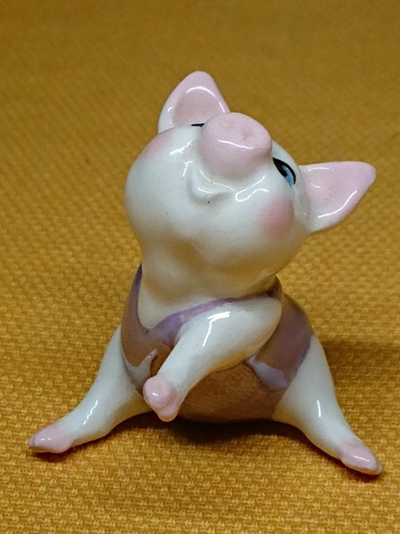 【美品】ブタ　人形　陶器　オブジェ　置物　インテリア　工芸品　美術品　A2722