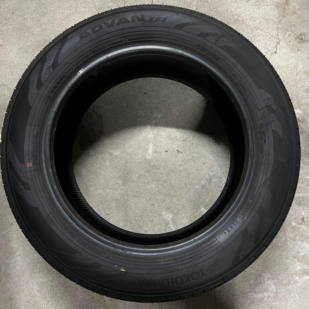 40系アルファード　225/60R18 タイヤ　新車外し