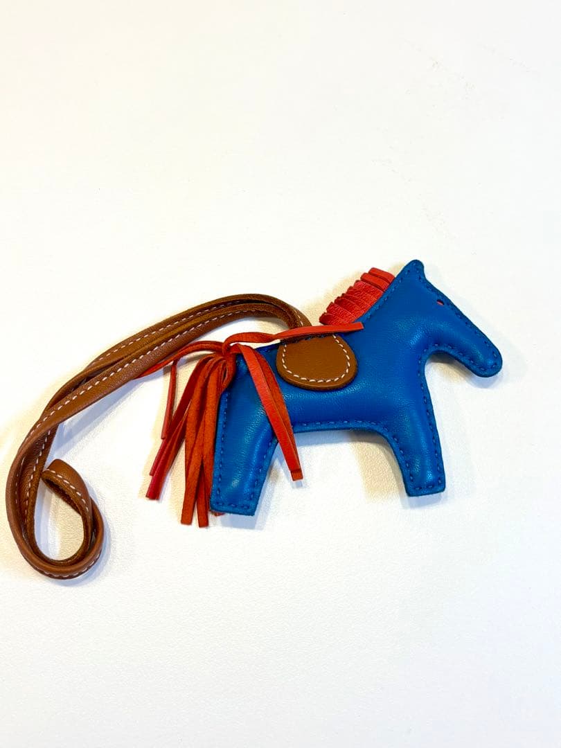 美品エルメスロデオPM バッグチャームアニョーミロ ブルーザンジバル