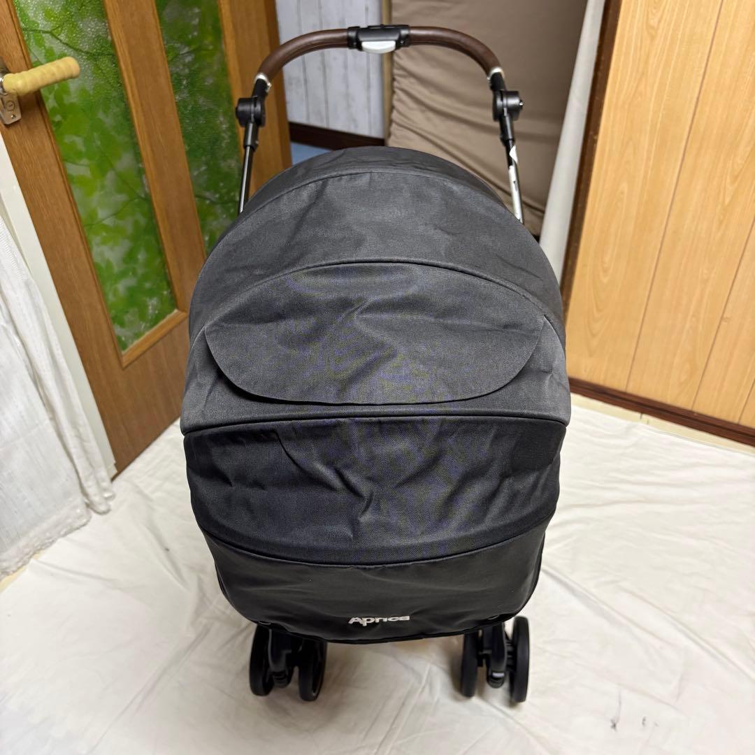 2024年モデル アップリカ ラクーナビッテクッション ベビーカー 清掃済み 黒