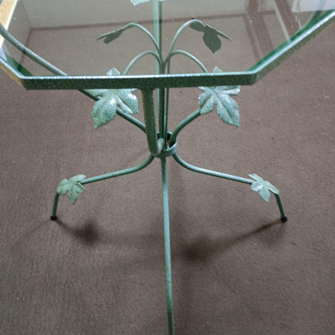 八角形 ガラスアイアンテーブル 葉モチーフ　　中古品