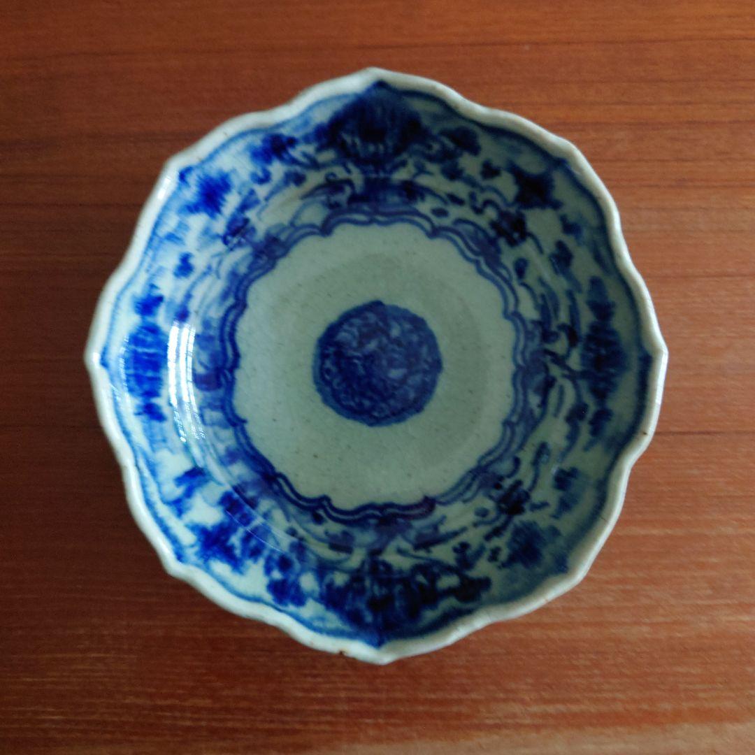 イムサエムさん　染付八角中鉢