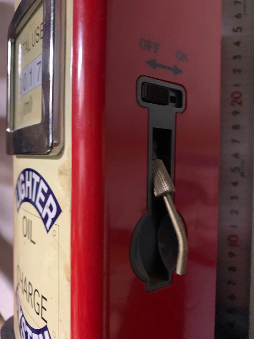 超レトロ　ジッポオイル入れ　置物インテリア