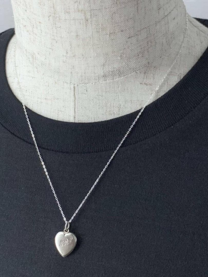 スウィートハートジュエリーイニシャル シルバー ヴィンテージネックレスNAVY1