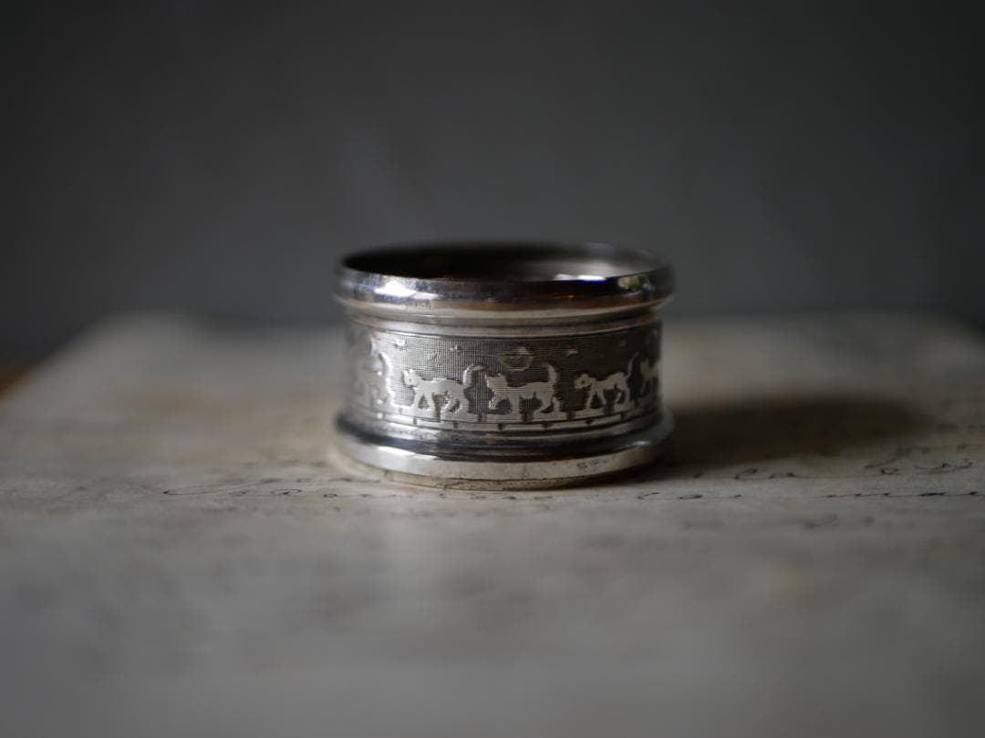 猫のナプキンリング　フランスアンティーク　ブロカントのある暮らし