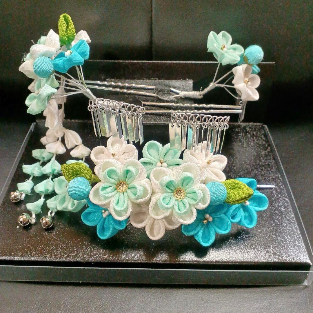 新品【七五三】髪飾り　勝山かんざし　簪　つまみ細工　水色系