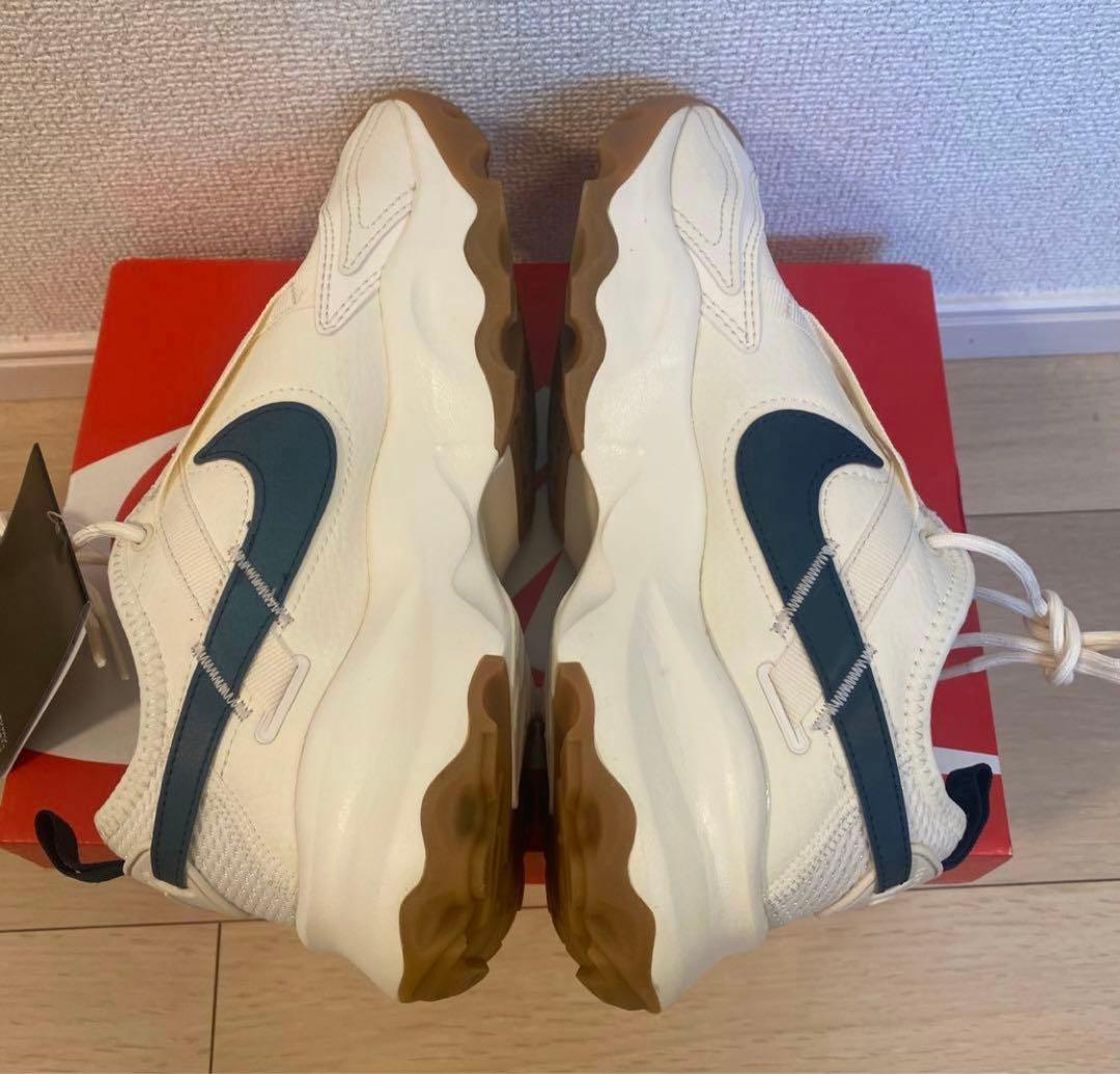 23.5cm【新品】NIKE WMNS TC 7900 ナイキ TC7900