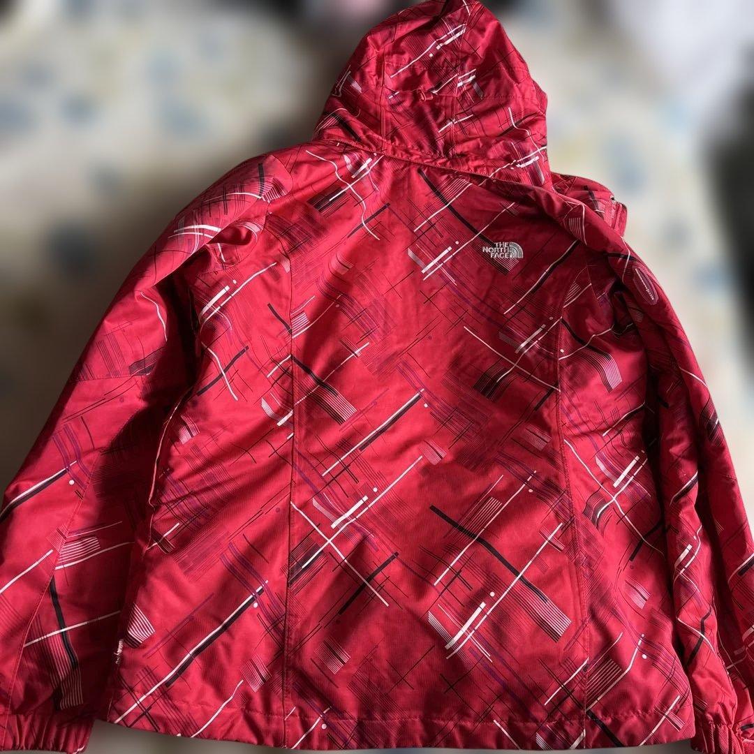 THE NORTH FACE フード付きジャケット 赤