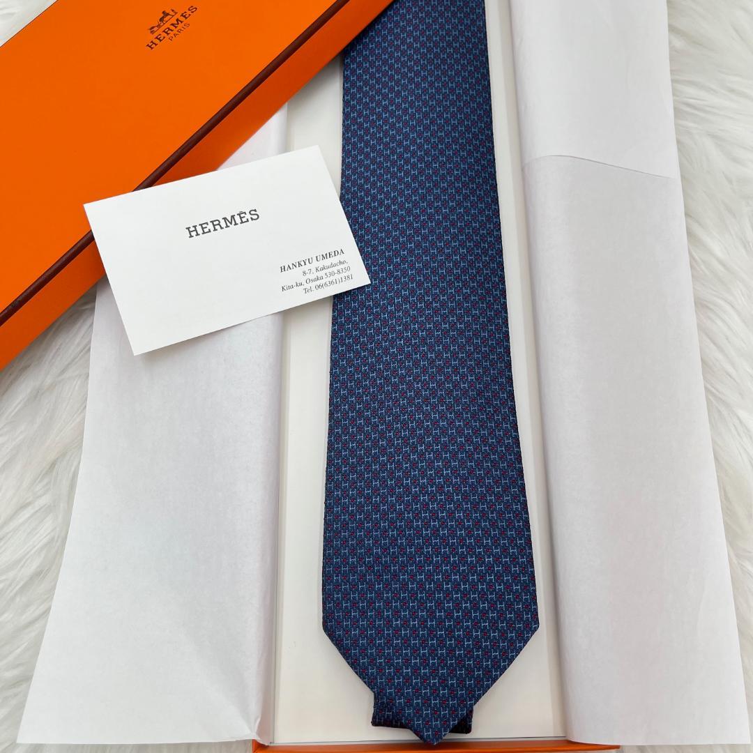 新品✨エルメス　HERMES ネクタイ　シルク100％　ブルー　H柄　ドット