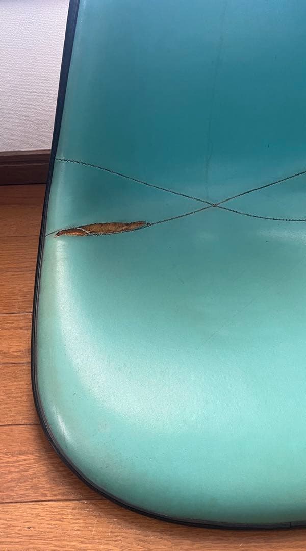 ハーマンミラー イームズ サイドシェル ブルー シェルのみ(張り替え素材)その1