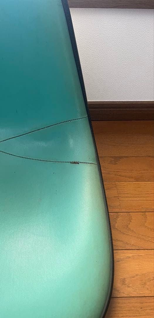 ハーマンミラー イームズ サイドシェル ブルー シェルのみ(張り替え素材)その1