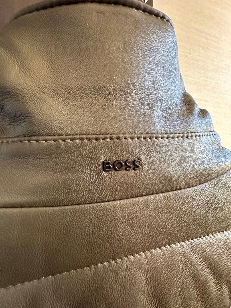 ★S★BOSSヒューゴボス★カーキレザージャケット★50