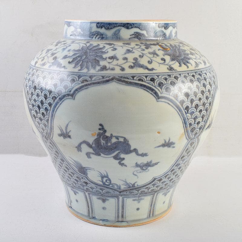 中国　青花　花弁神獣文　花瓶　壺　C　8943A