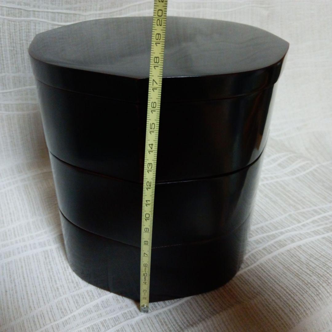 溜塗漆器・未使用・縁起良い八角形三段重箱