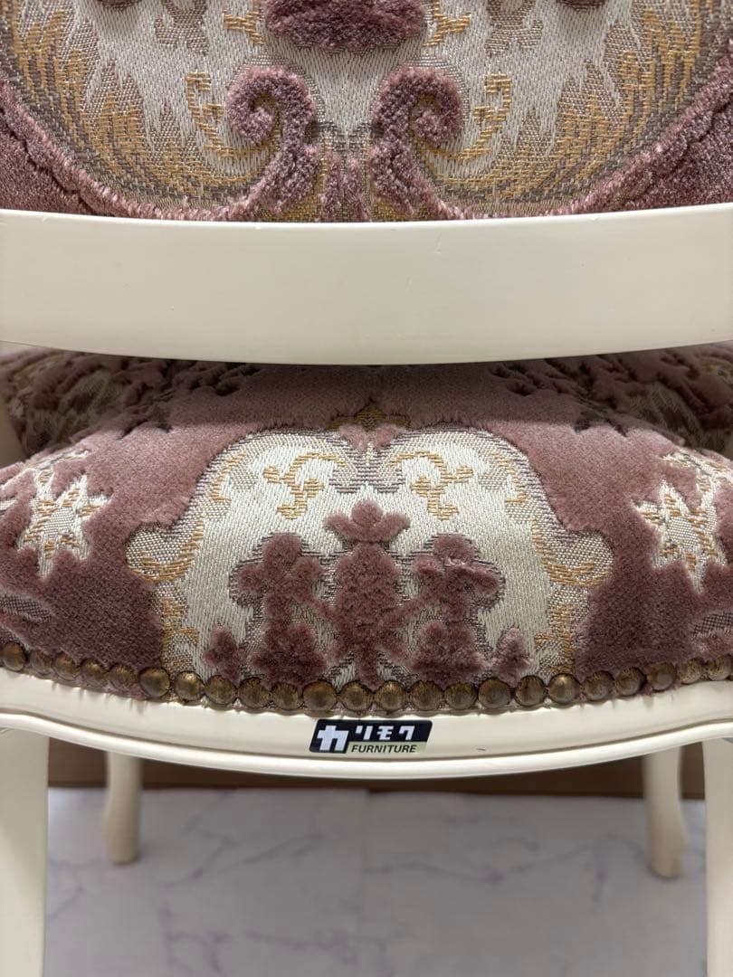 カリモク　ドマーニルイXV ルイ15世 ダイニングチェア