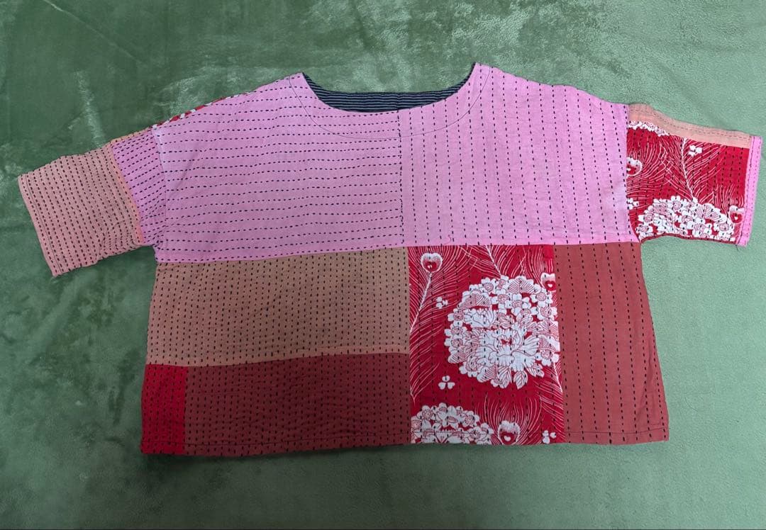 古布リメイク紅花染め 花柄トップス刺し子