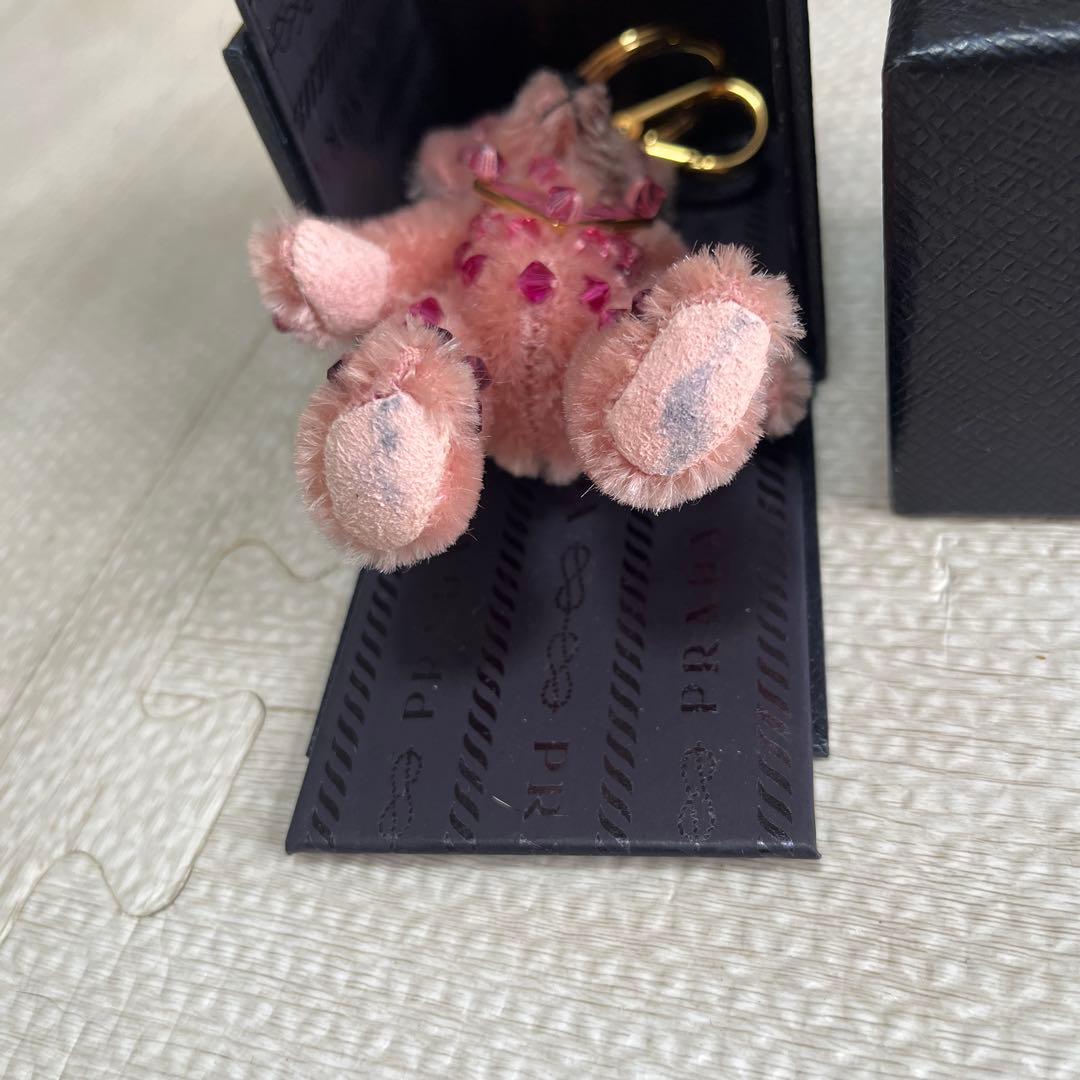 PRADA くま　キーホルダー